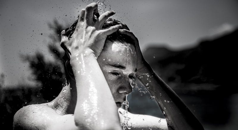 2 Enormous Benefits of Taking Cold Showers that Very Few Know Of