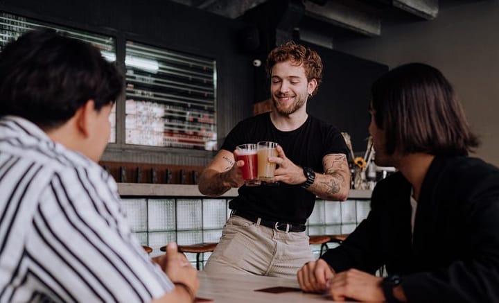 The Only 3 Kinds of People Worth Surrounding Yourself With