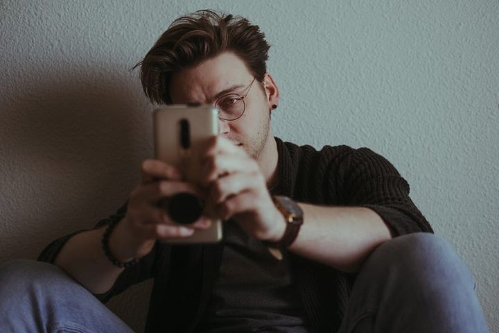 30 Very Short Ideas to Radically Reduce Your Screen Time